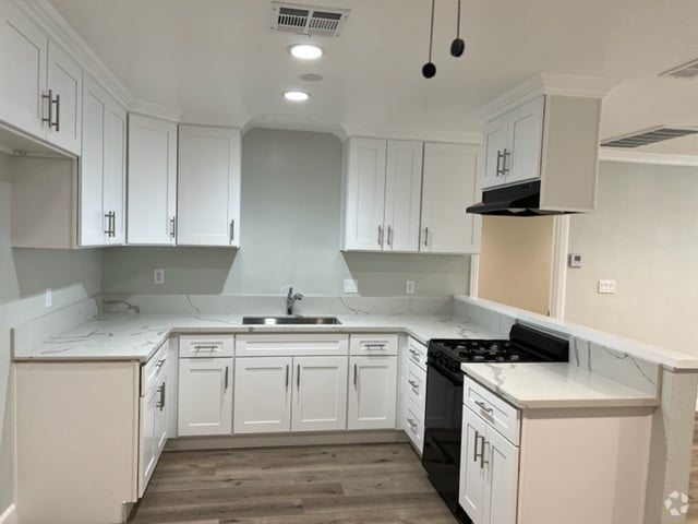 Building Photo - 431 N Kodiak St Unit APT A