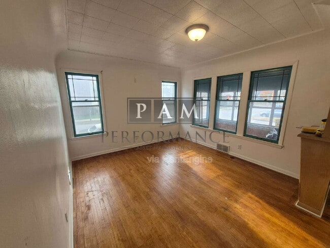 Photo - 1576 S Layton Blvd