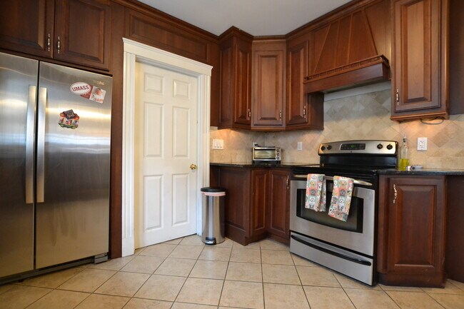 Photo - 76 Hobart St Unit 1