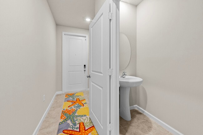 Photo - 5731 SE Edgewater Cir