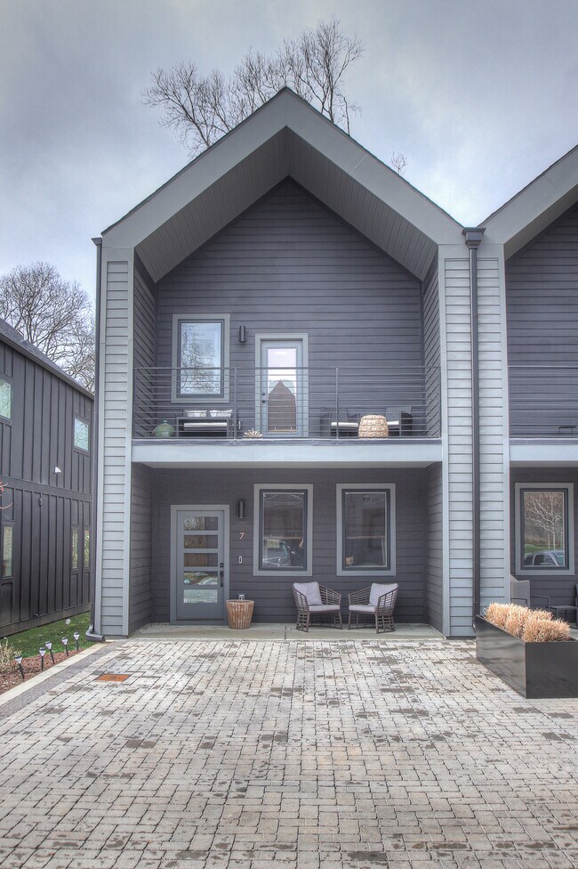 Photo - 801 Cherokee Ave