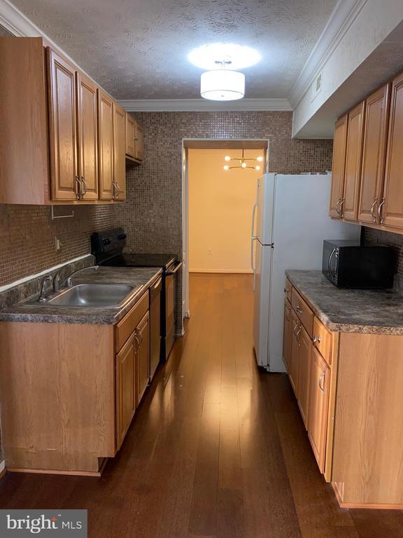 Photo - 8009 Mandan Rd Unit 303