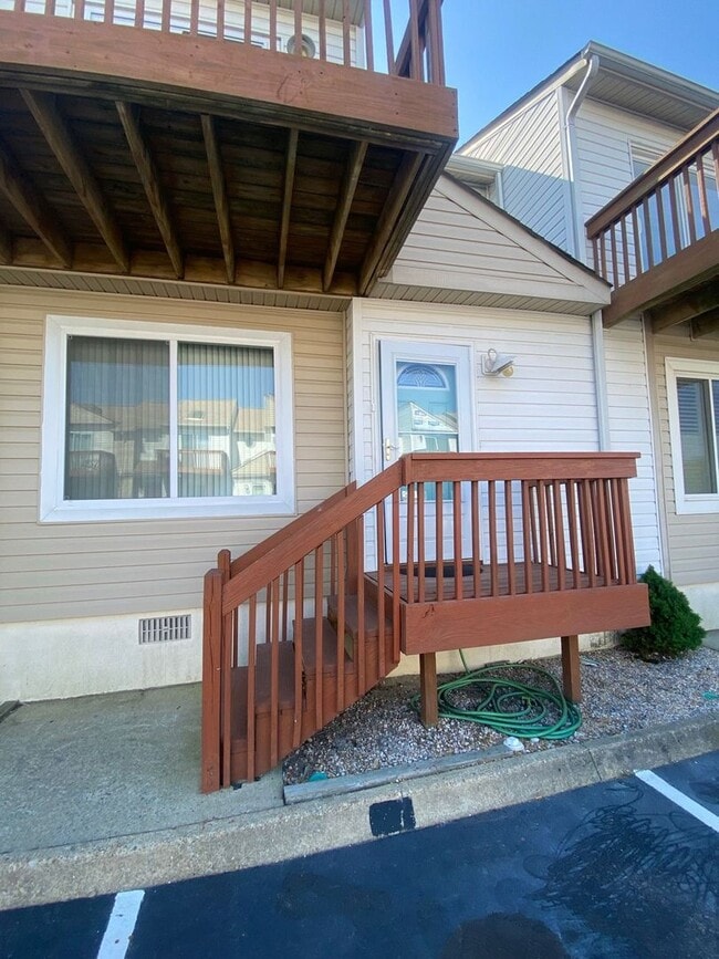 Enjoy coastal living at its finest! "ASK ... - Enjoy coastal living at its finest!  "ASK ... House