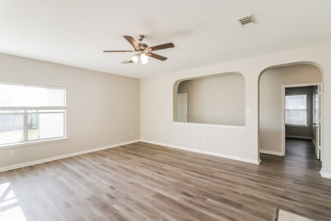 Photo - 6227 Channelbrook Ln