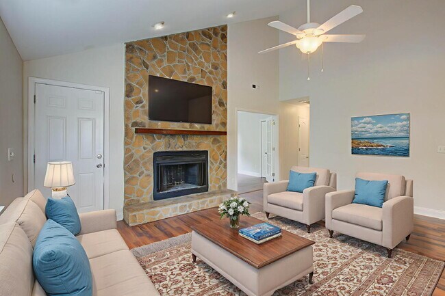 Photo - 8115 Pleasant Ridge Dr