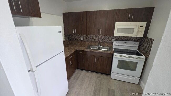 Photo - 2250 NW 183rd St Unit 1