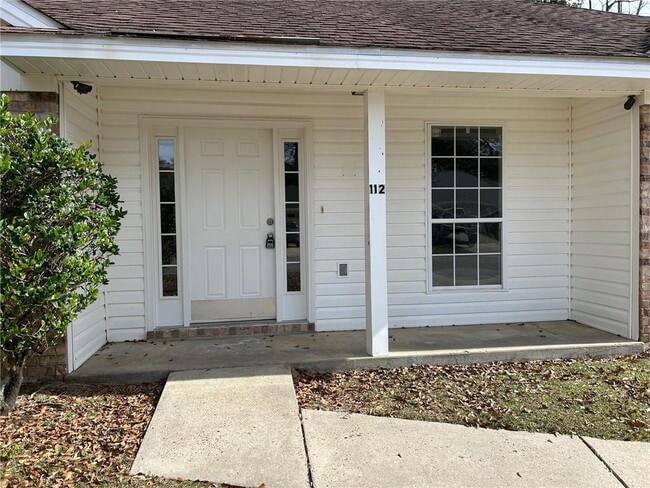 Photo - 112 Cluster Oaks Ct