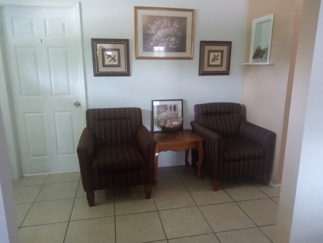 Photo - 5875 70th Ave N