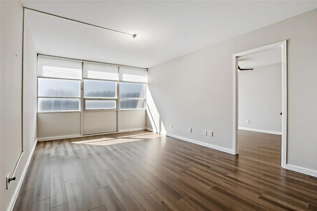 Photo - 1800 Lavaca St Unit 307