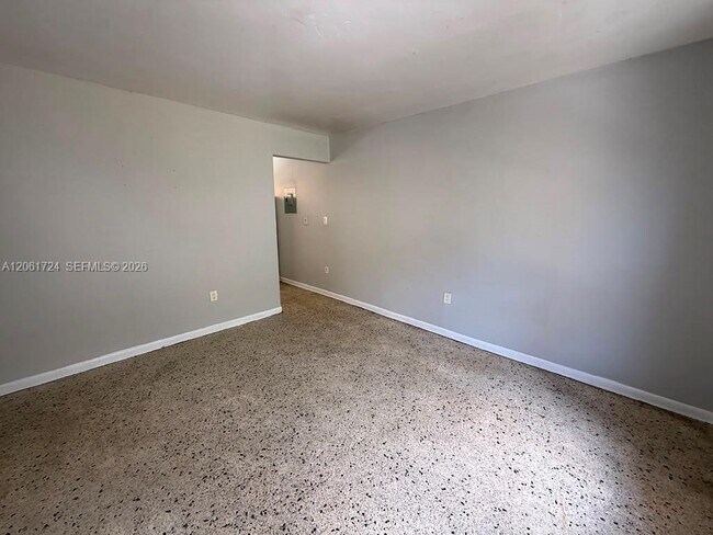 Photo - 3045 NW 21st Ct Unit 2