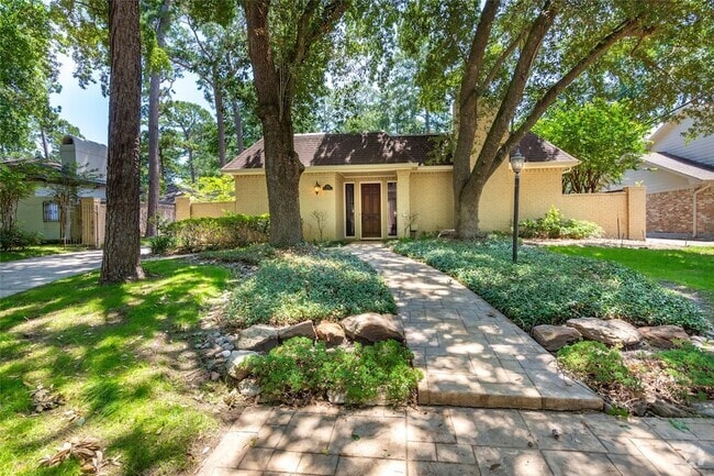 Building Photo - 354 Tealwood Dr Rental