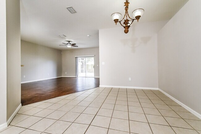 13208 Cherry Bark Cir