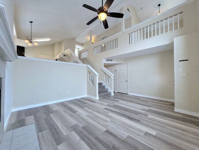 Photo - East El Paso Split Tri-Level 3 bed/2 bath Refrig A/C with bonus loft!