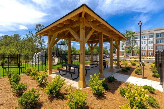 Photo - Springview Apartments