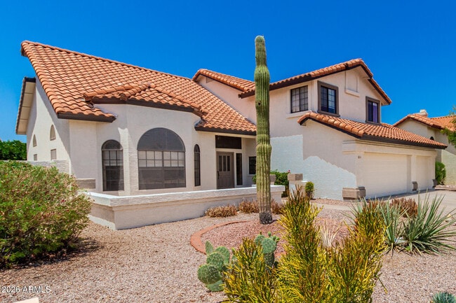 Photo - 6121 E Saddleback St