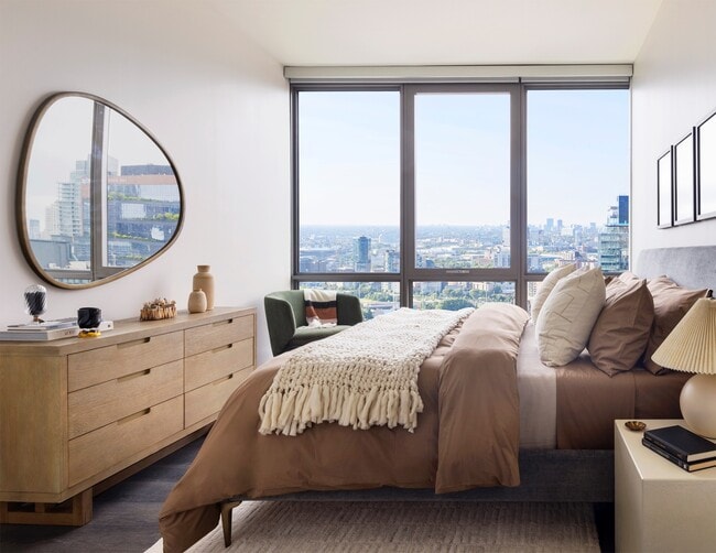 Photo - 164 N Peoria St Unidad 3002