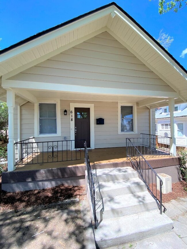 Photo - 618 W Pikes Peak Ave House