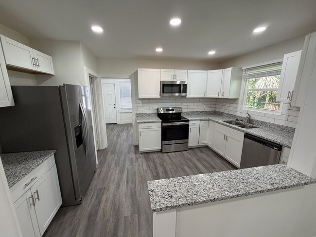 Photo - 2 Bed/1.5 Bath