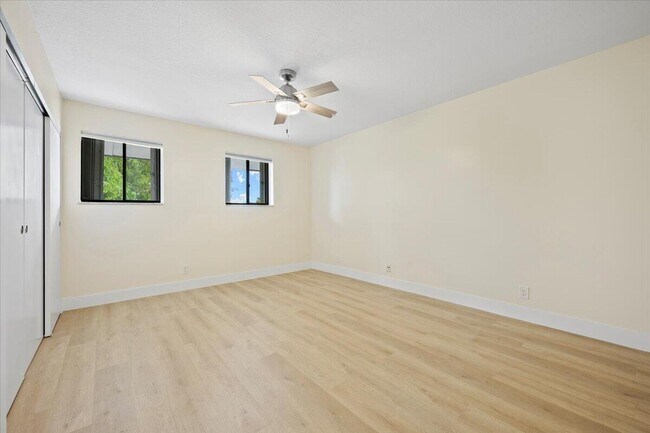 Photo - 3666 Pinehurst Dr