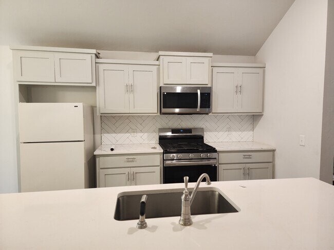 Photo - 4617 Emerald Knoll Rd