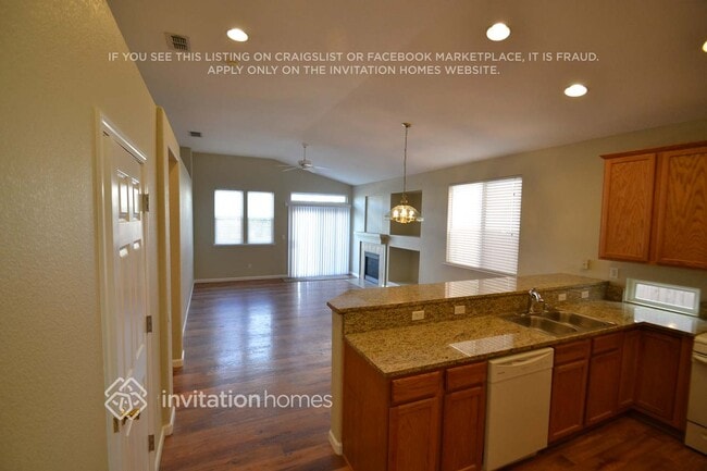 Photo - 7479 Damascas Dr