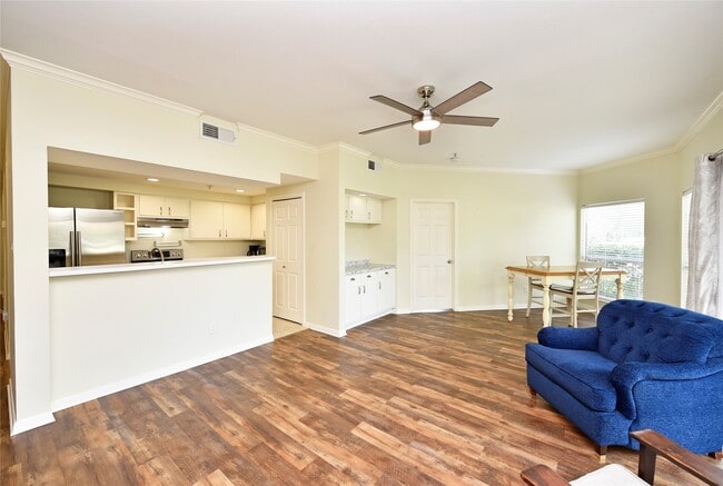 Photo - 12800 Melville Dr Unit 106A