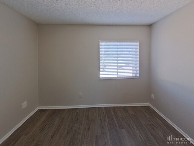 Photo - 3771 W Dalphin Rd House