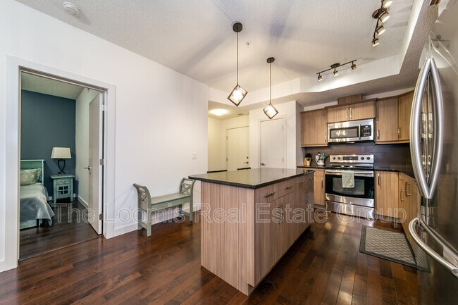 Photo - 10523-10123 123 St NW Unit 115