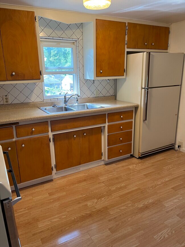 1745 N Mason St Unit B