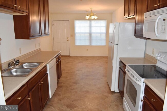 Photo - 2807 Roosevelt Dr