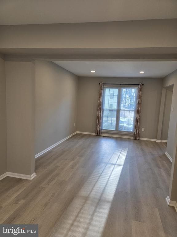 Building Photo - 17535 Longview Ln