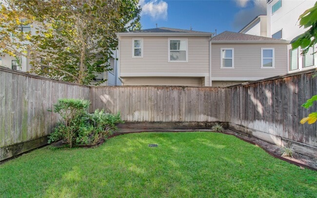 Photo - 1808 Ridgewood St