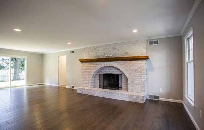 Photo - 1106 Musket Ln