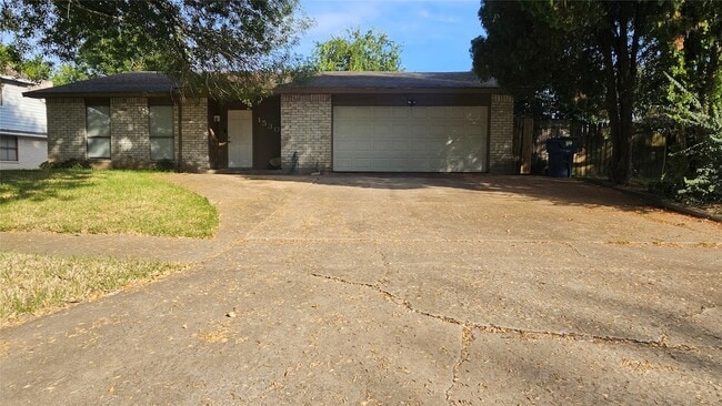 Photo - 15303 Gran Vista Dr