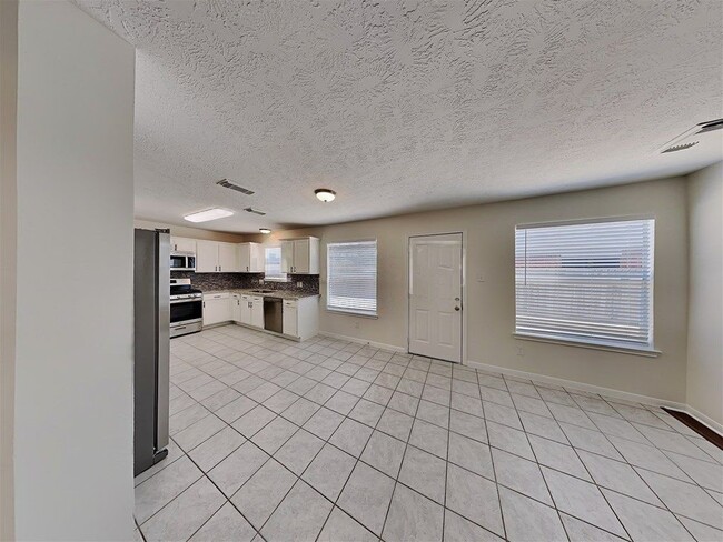 Photo - 26881 Monarch Manor Ln