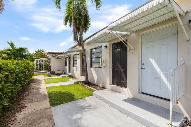 Hialeah Apartments East 7th Street - Hialeah Apartments East 7th Street