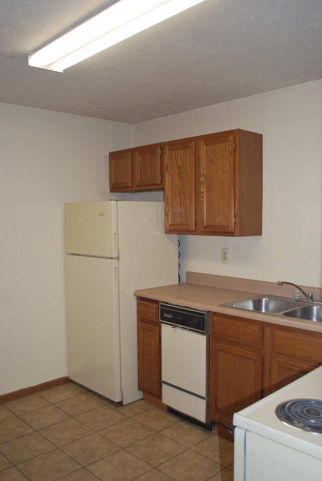 Photo - 176 Littleton St, Apt 6 Unit 6