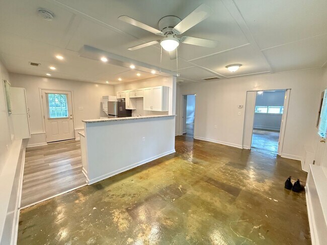 Photo - Boulevard Two Bedroom Unit BLVD 565-2