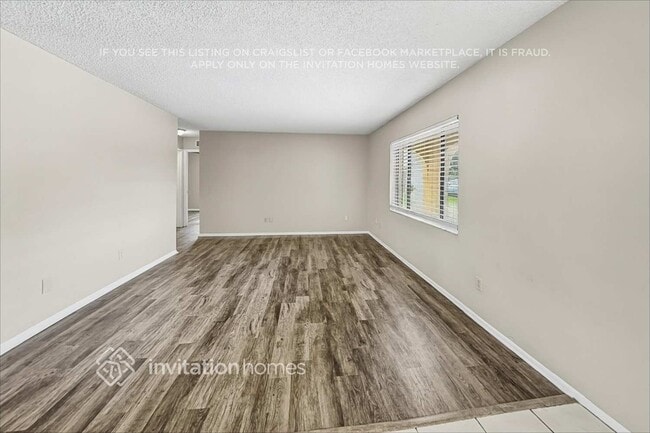 819 Centerwood Ct