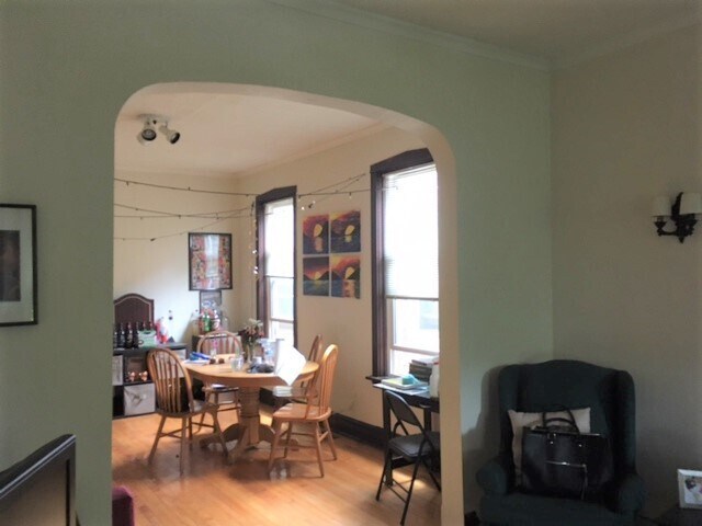 Photo - 1911 W Eddy St Unit 1
