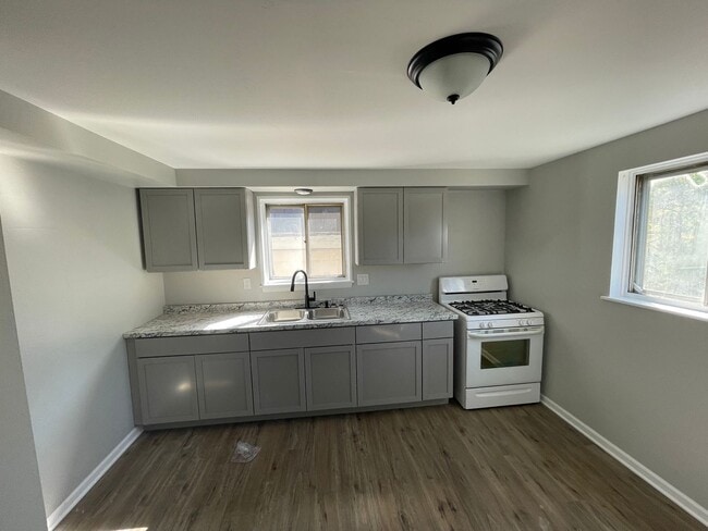 Building Photo - 4713-4715 N 35th St Unit 4715 N 35th St