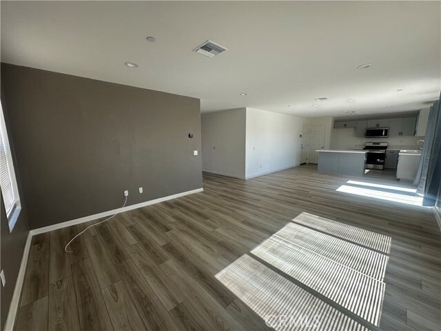 Photo - 12587 Egan Pl