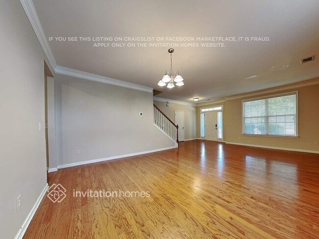 Photo - 1662 Sahale Falls Dr