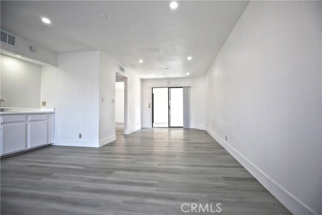 Photo - 210 W Grand Ave