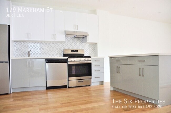 Photo - Little Italy Three Bedroom Apartment - Main Floor Unit 1