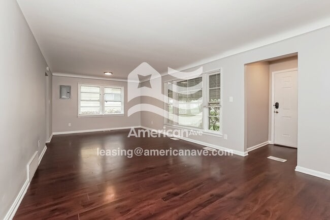 3952 Wendy Dr