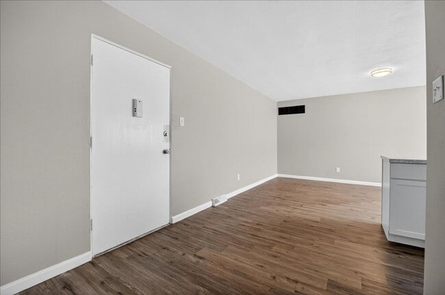 Photo - Doctor Morgan Ford Unit 3530-F