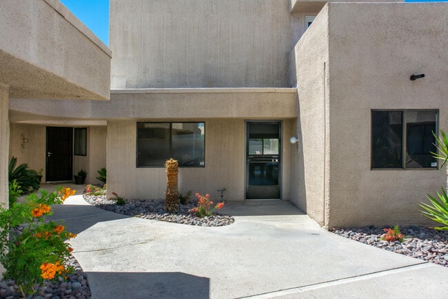 Photo - 71863 Eleanora Ln