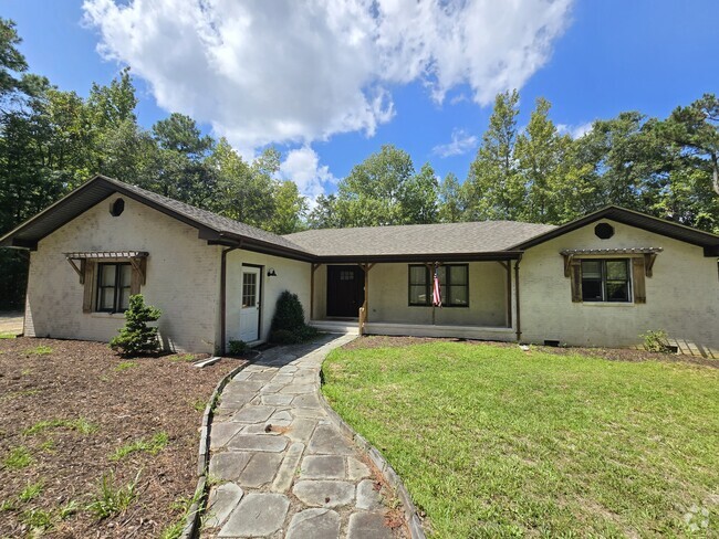 Building Photo - 100 Plantation Ln Rental