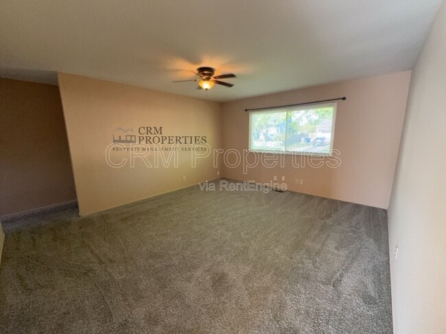 Photo - 2400 Balmoral Blvd
